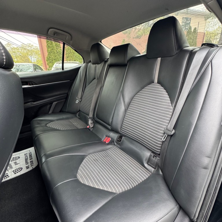 2023 Toyota Camry Image 10
