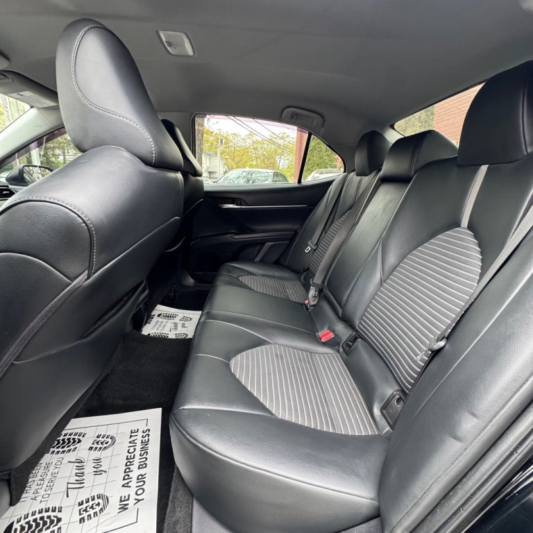 2023 Toyota Camry Image 11