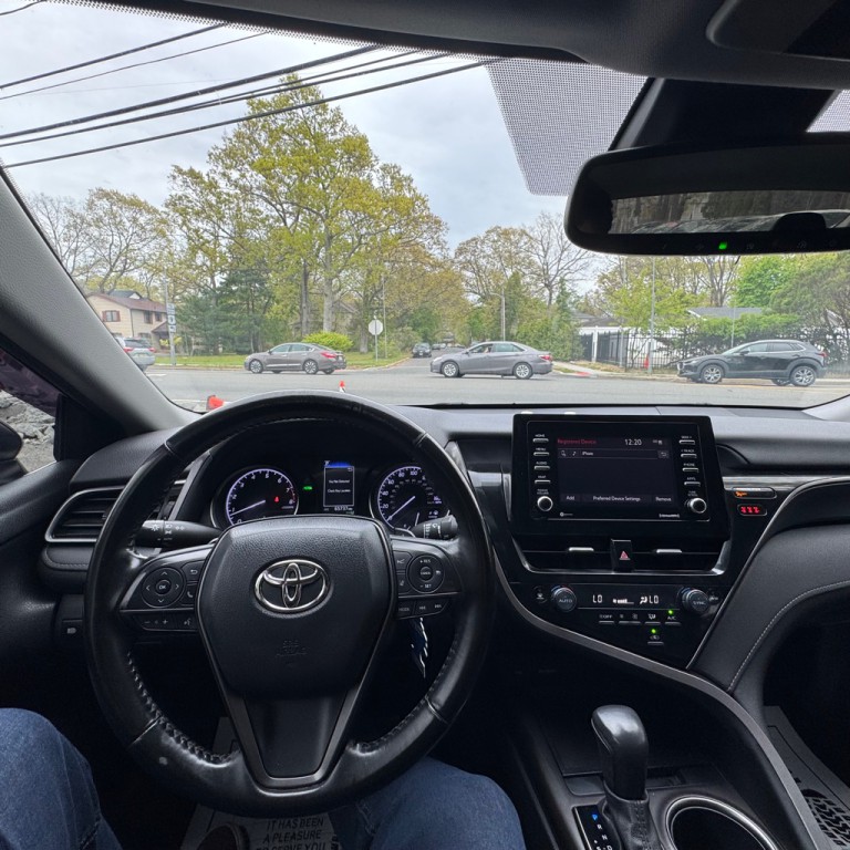 2023 Toyota Camry Image 18