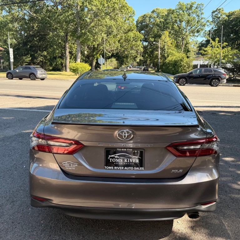 2022 Toyota Camry Image 4