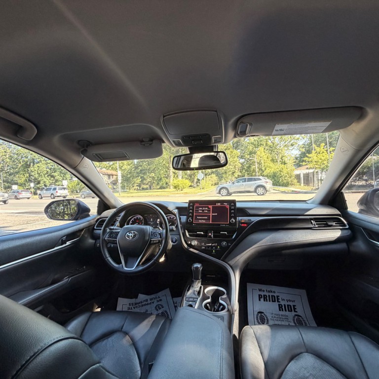 2022 Toyota Camry Image 14
