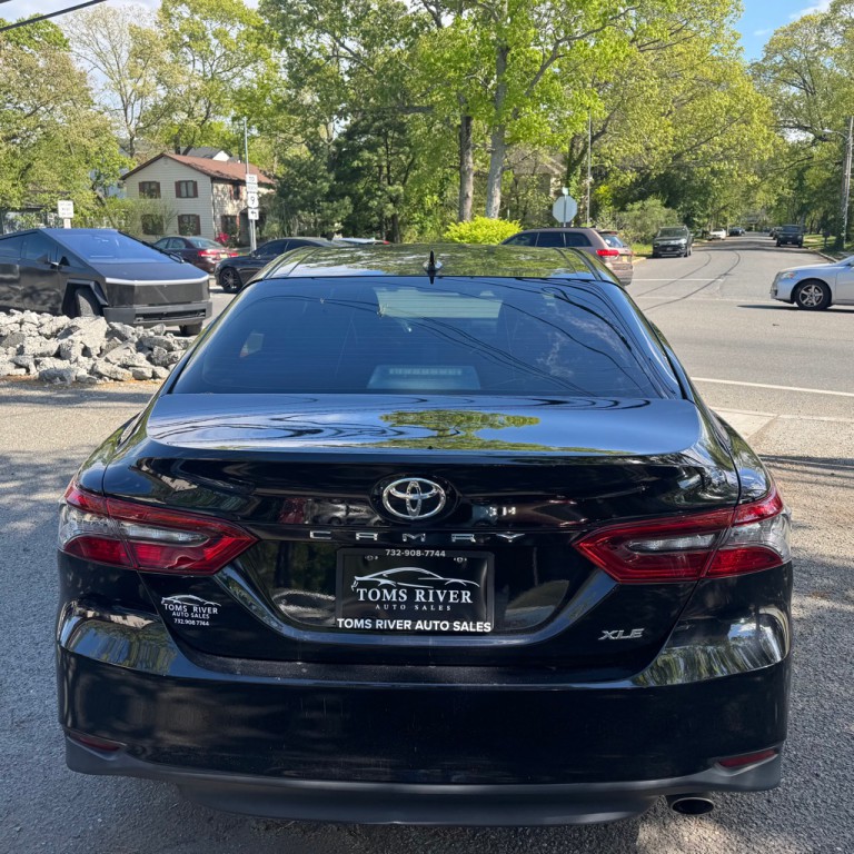 2022 Toyota Camry Image 4