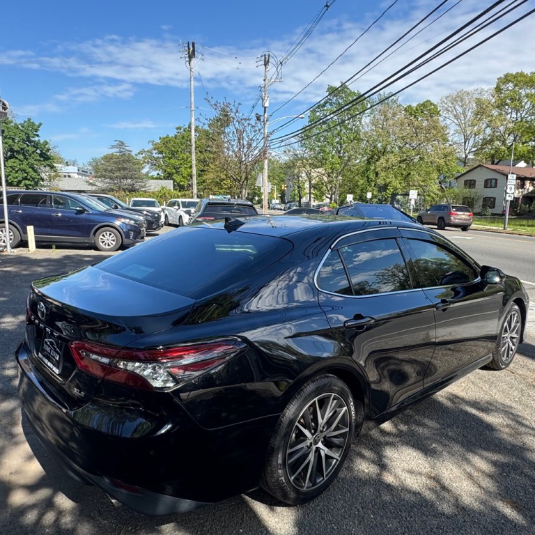 2022 Toyota Camry Image 5