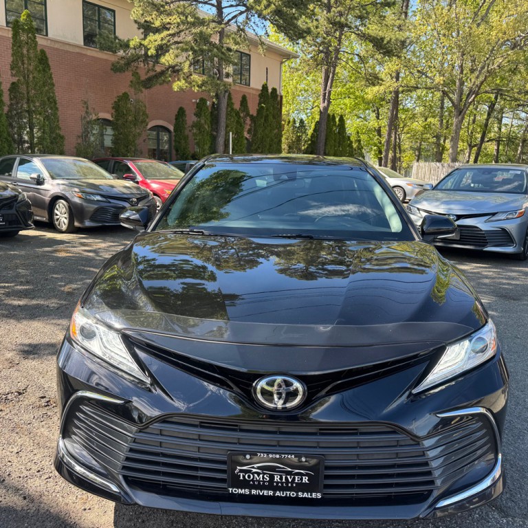 2022 Toyota Camry Image 8