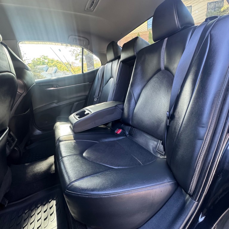 2022 Toyota Camry Image 10