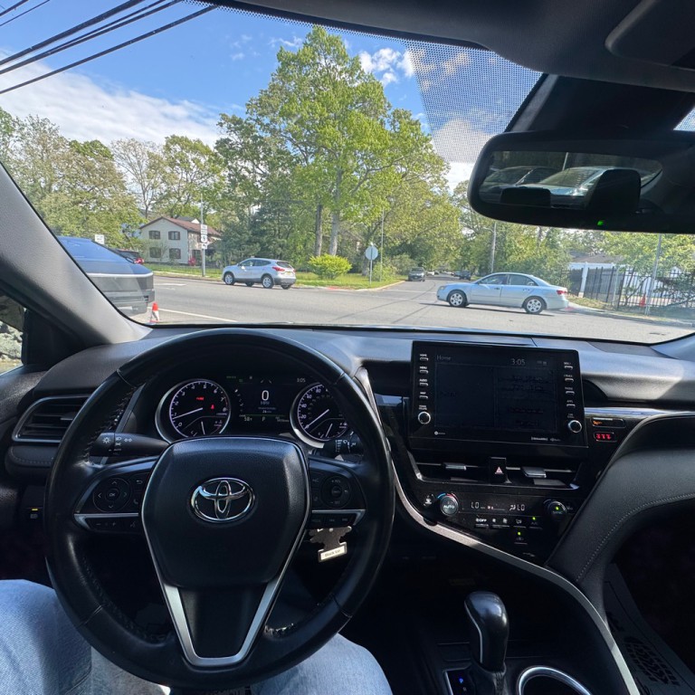 2022 Toyota Camry Image 19