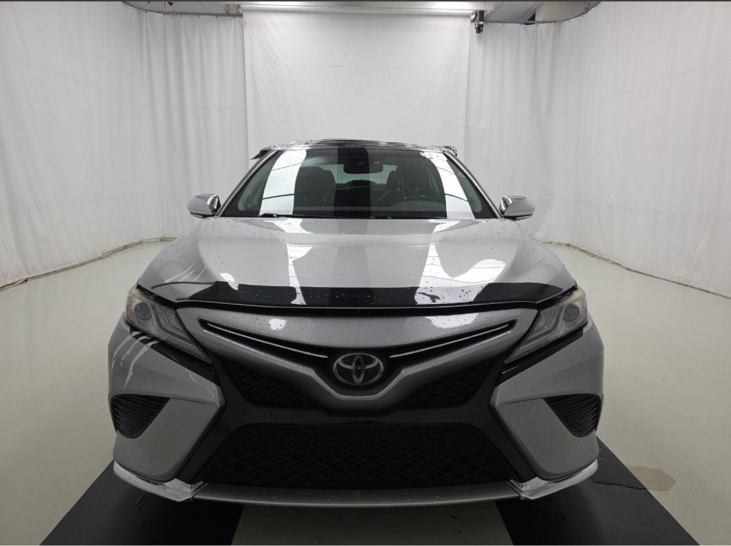 2019 Toyota Camry Image 1