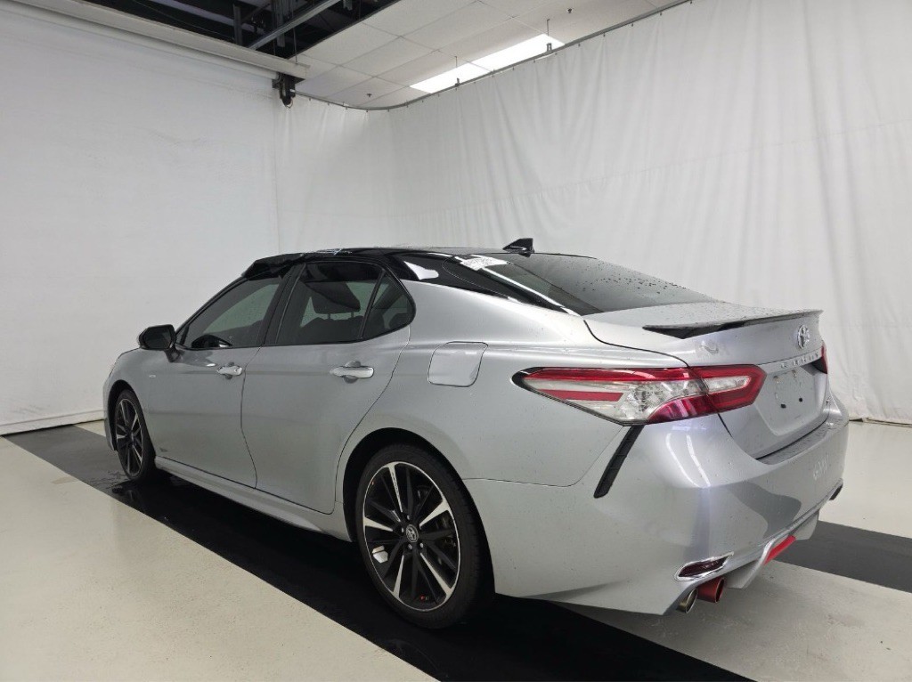 2019 Toyota Camry Image 3