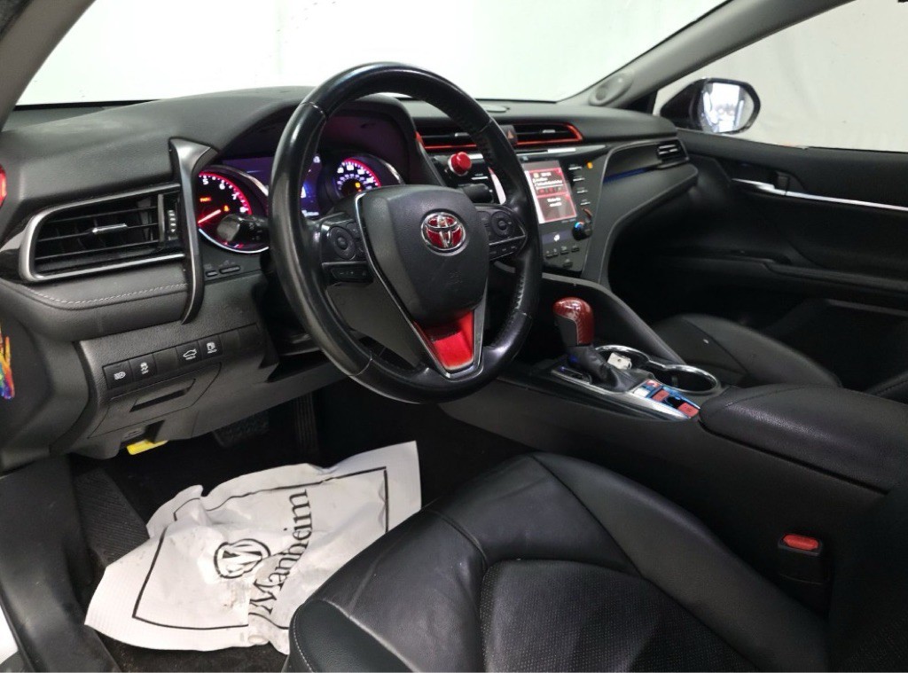 2019 Toyota Camry Image 7