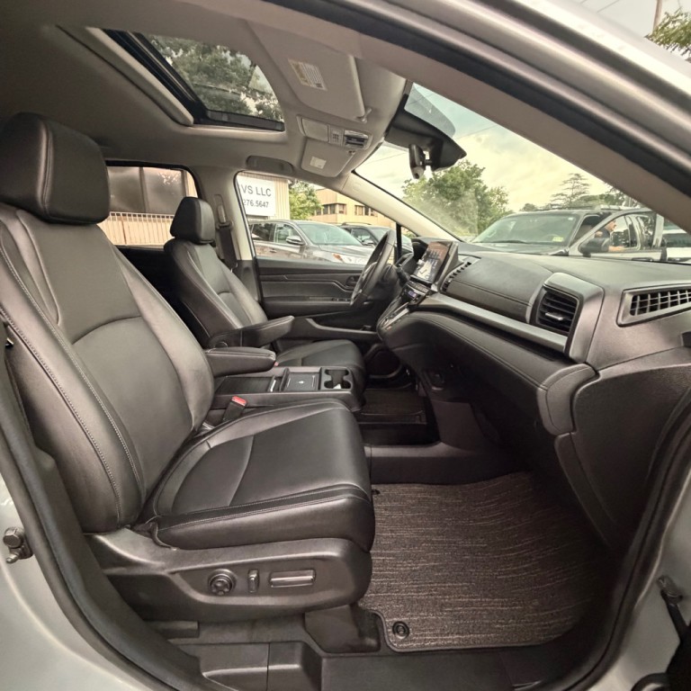 2025 Honda Odyssey Image 16