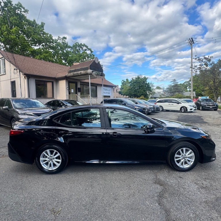 2026 Toyota Camry Image 6