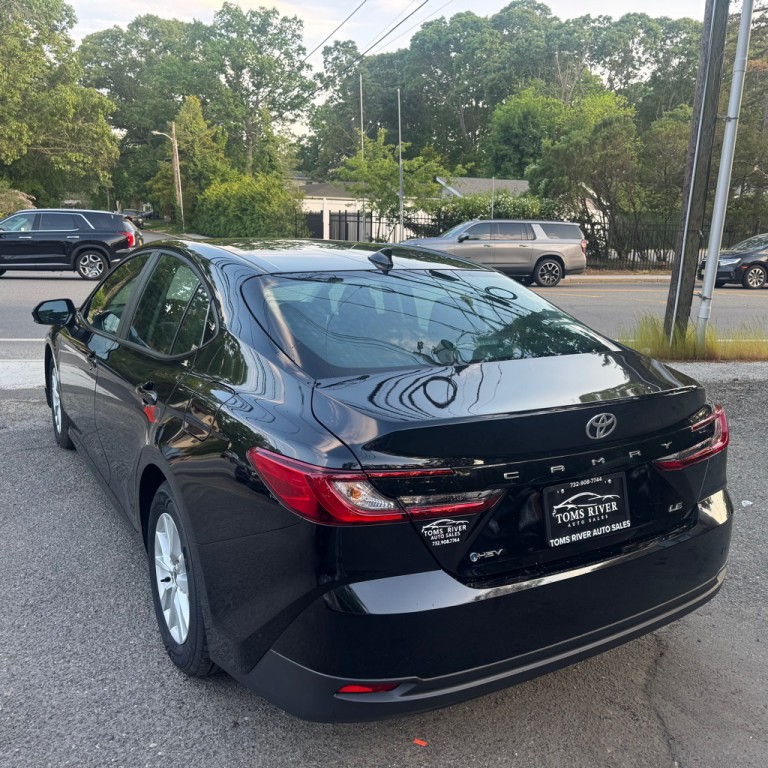 2026 Toyota Camry Image 3