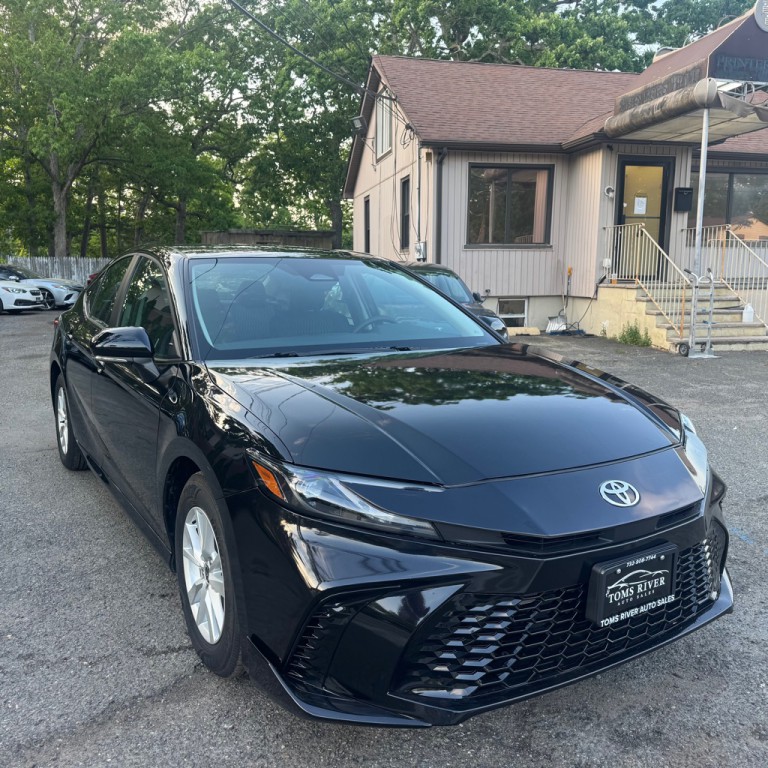 2026 Toyota Camry Image 7