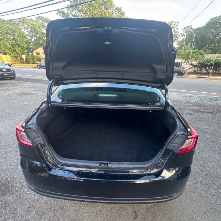 2026 Toyota Camry Image 9
