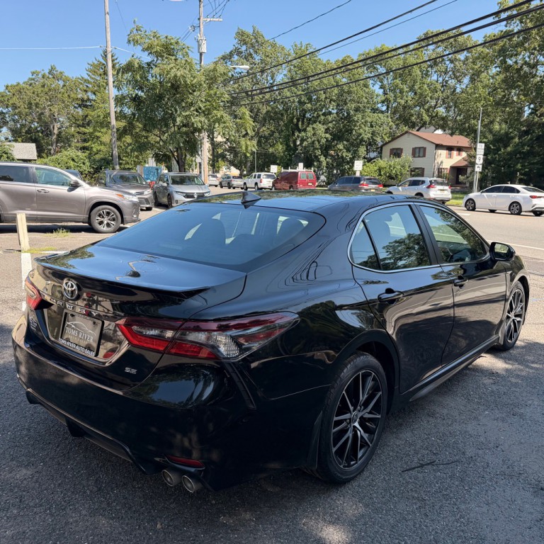 2022 Toyota Camry Image 5