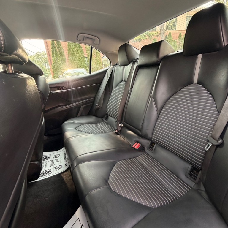 2024 Toyota Camry Image 10