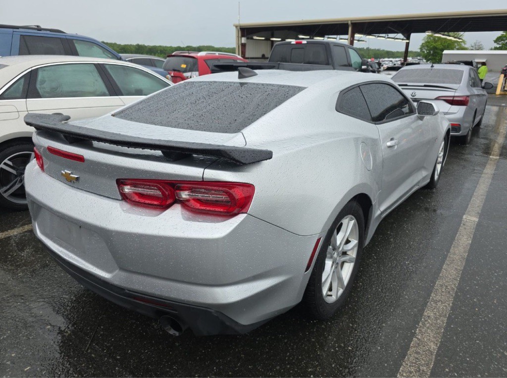 2019 Chevrolet Camaro Image 5