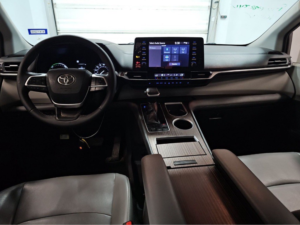 2021 Toyota Sienna Image 5