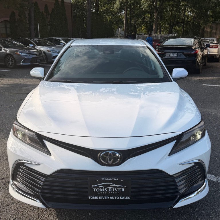 2021 Toyota Camry Image 8