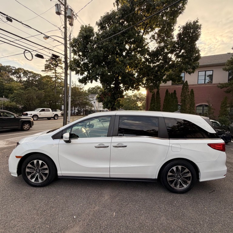 2021 Honda Odyssey Image 2