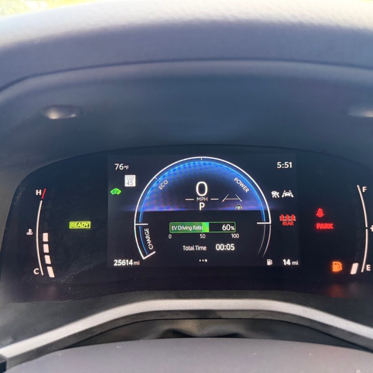 2025 Toyota Camry Image 20