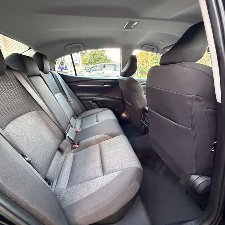 2025 Toyota Camry Image 13