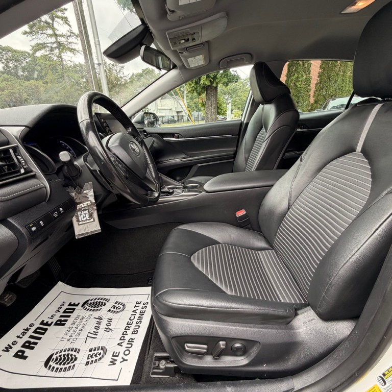 2024 Toyota Camry Image 18