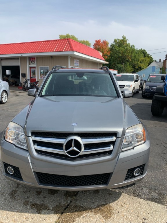 2010 Mercedes-Benz GLK-Class Image 3