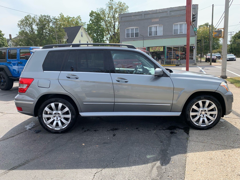 2010 Mercedes-Benz GLK-Class Image 9
