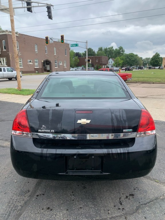 2011 Chevrolet Impala Image 5