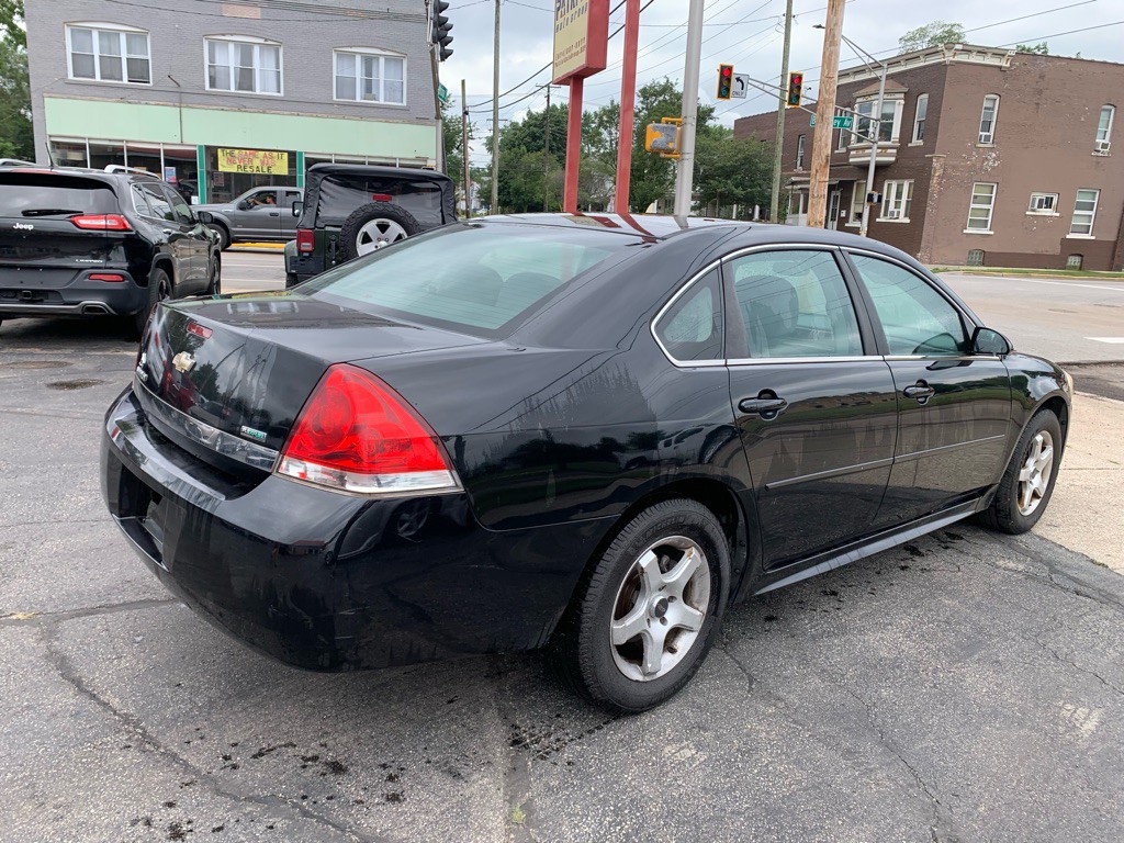 2011 Chevrolet Impala Image 6