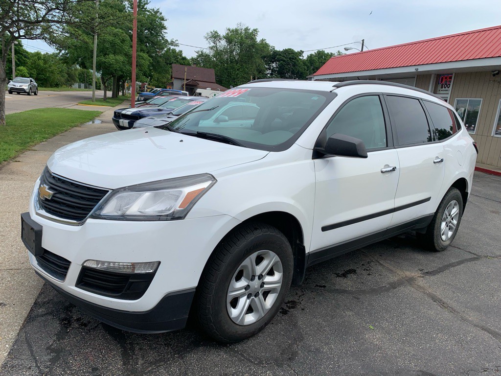 2017 Chevrolet Traverse Image 1