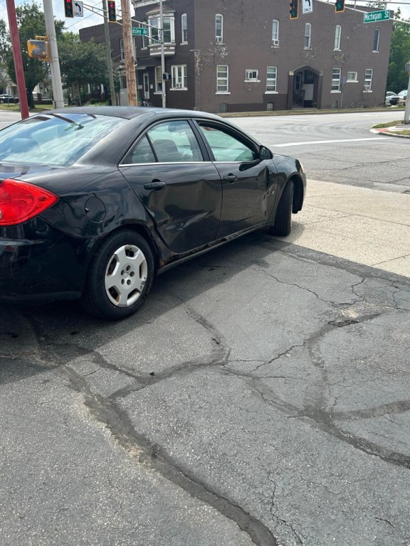 2008 Pontiac G6 Image 5