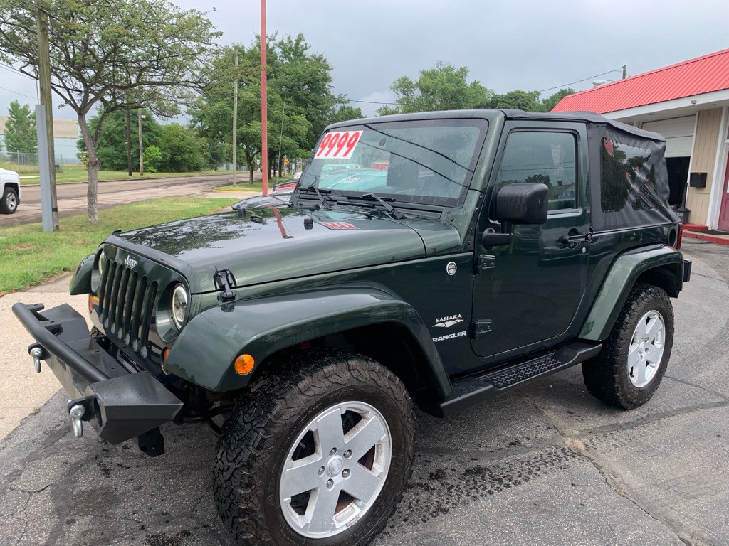 2010 Jeep Wrangler Image 1