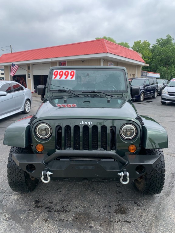2010 Jeep Wrangler Image 2