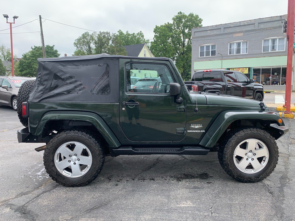 2010 Jeep Wrangler Image 7