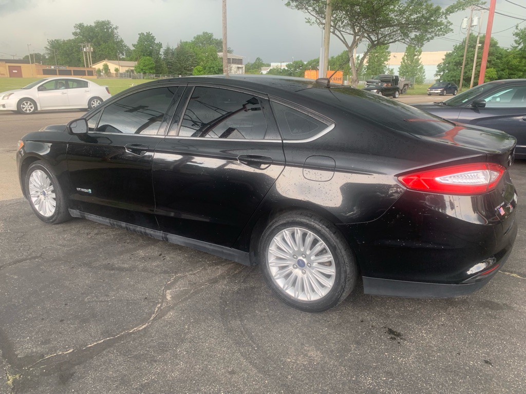 2015 Ford Fusion Image 4