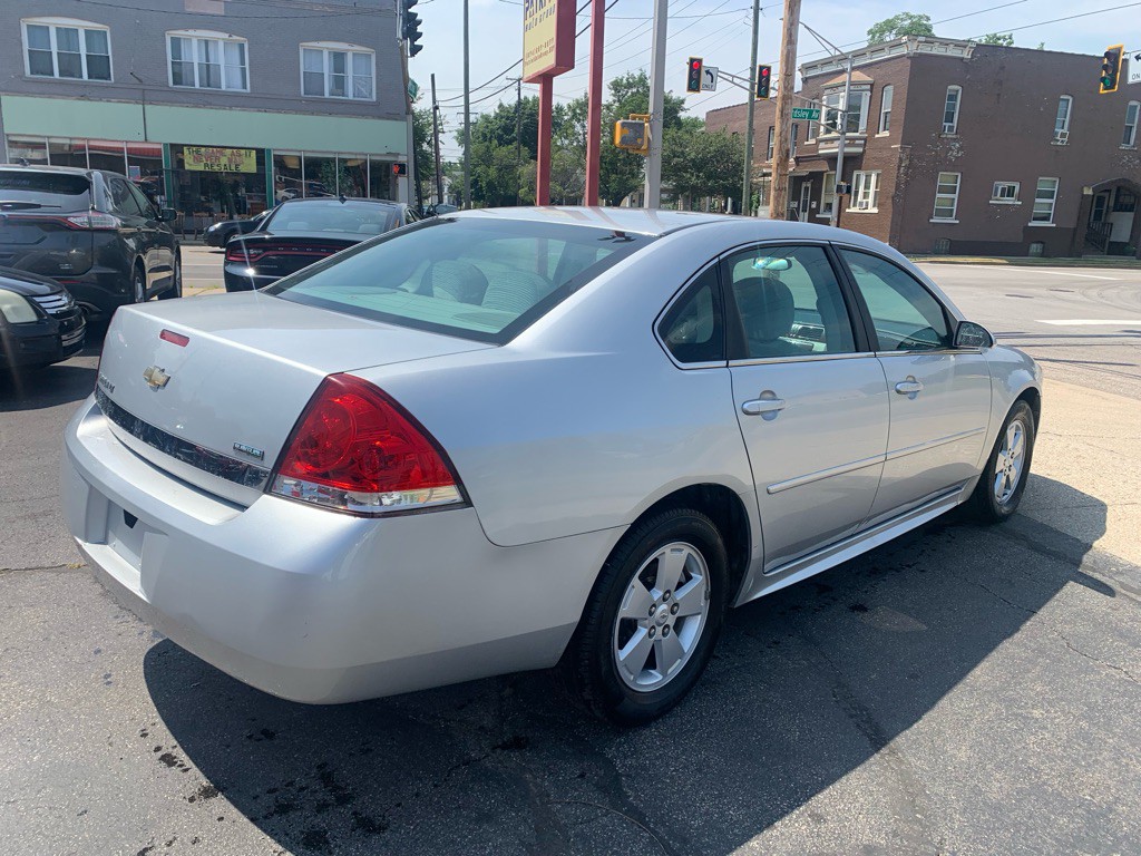 2011 Chevrolet Impala Image 6