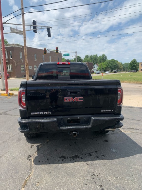 2017 GMC Sierra Image 5