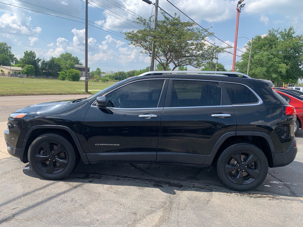 2015 Jeep Cherokee Image 3