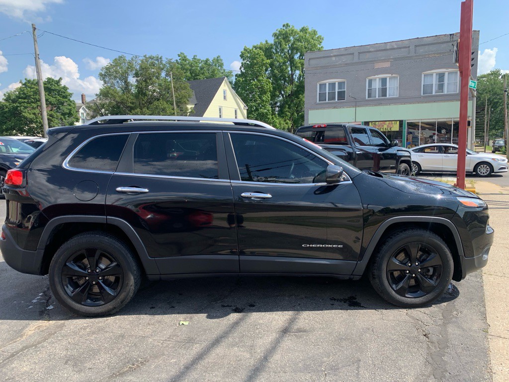 2015 Jeep Cherokee Image 7