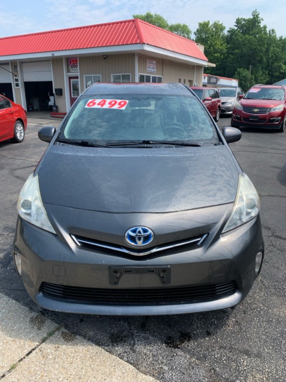 2012 Toyota Prius Image 2