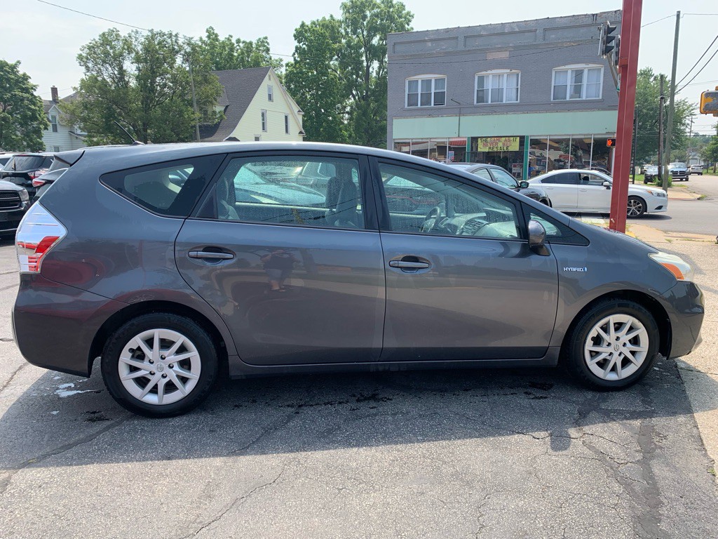 2012 Toyota Prius Image 7