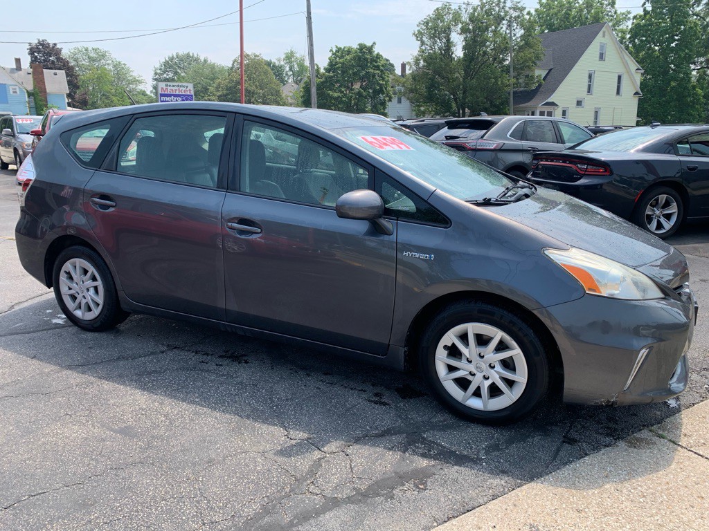 2012 Toyota Prius Image 8