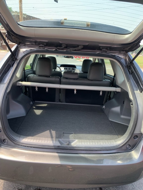 2012 Toyota Prius Image 11