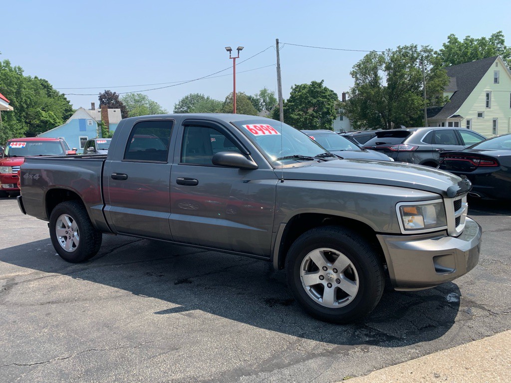 2010 Dodge Dakota Image 8