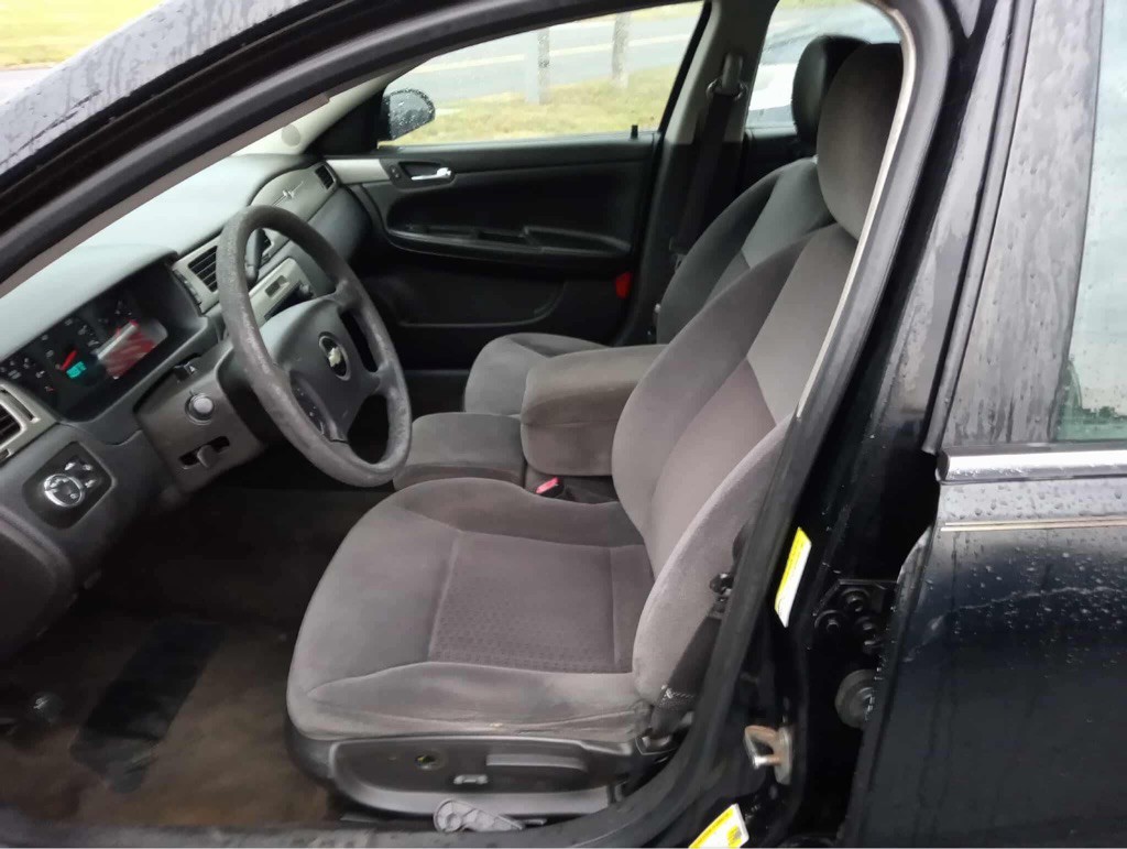 2016 Chevrolet Impala Image 12