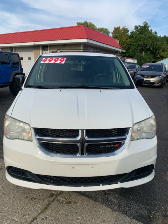 2013 Dodge Grand Caravan Image 2