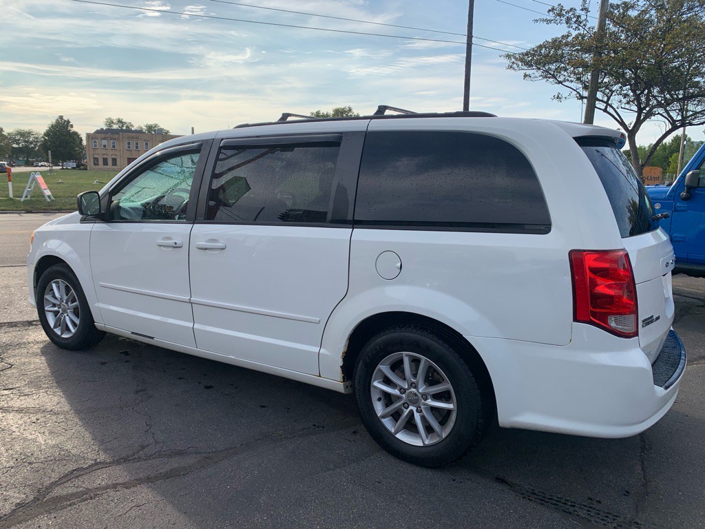 2013 Dodge Grand Caravan Image 4
