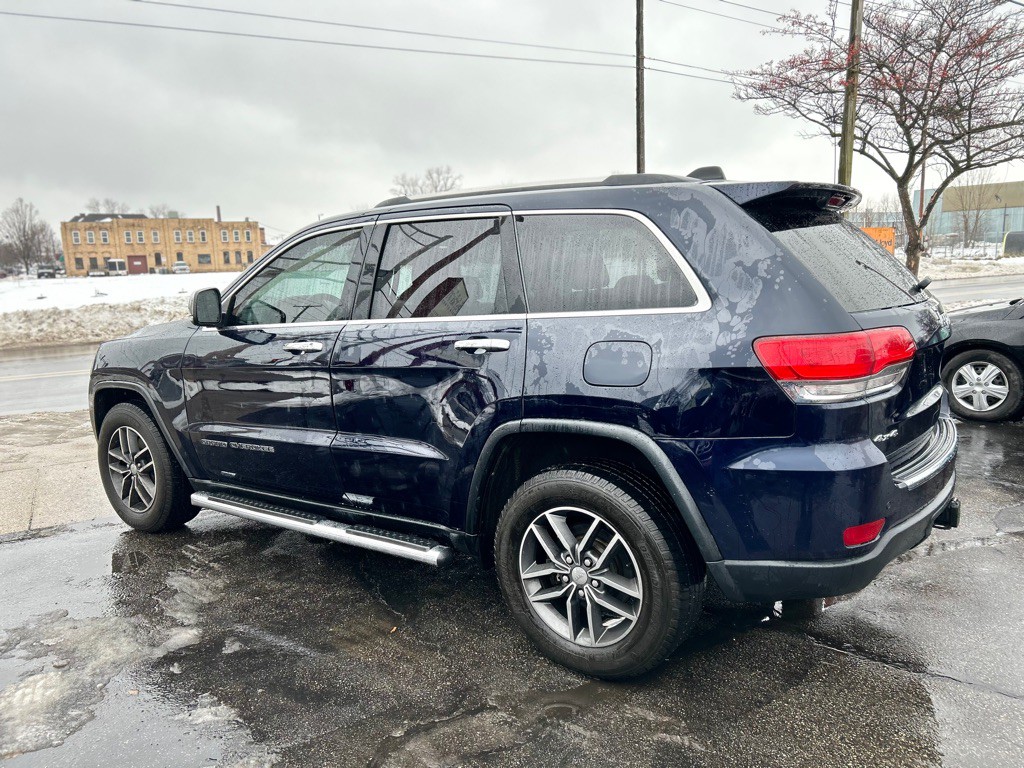 2018 Jeep Grand Cherokee Image 4
